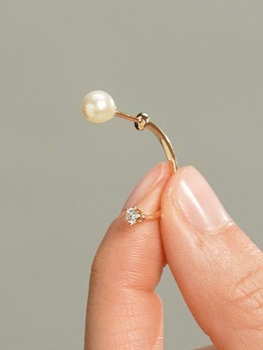 Dots piercing earring